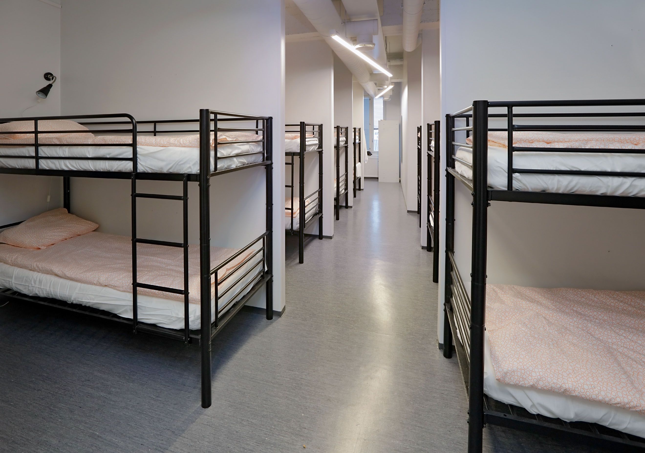 18 Bed Female Dormitory - Cheapsleep.fi